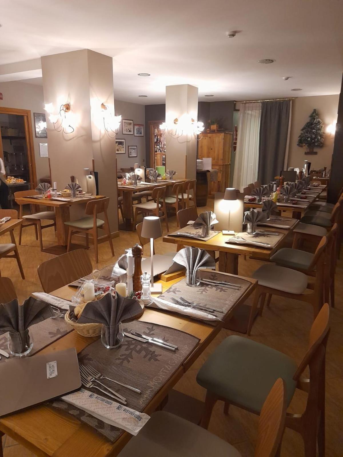Hotel Astoria Breuil-Cervinia Exterior photo